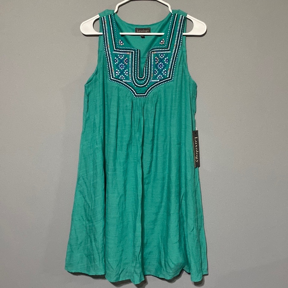 Luxology Green Flowy Embroidered Dress NWT